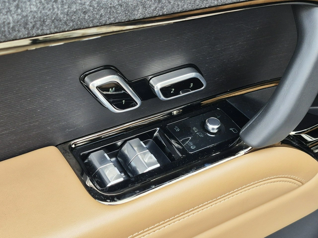 Land Rover Range Rover Sport - Zdjęcie 17