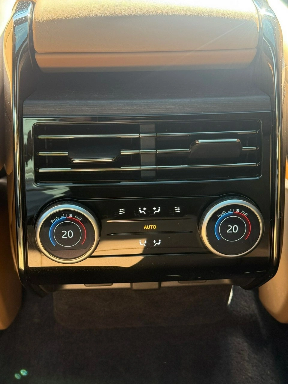 Land Rover Range Rover Sport - Zdjęcie 24