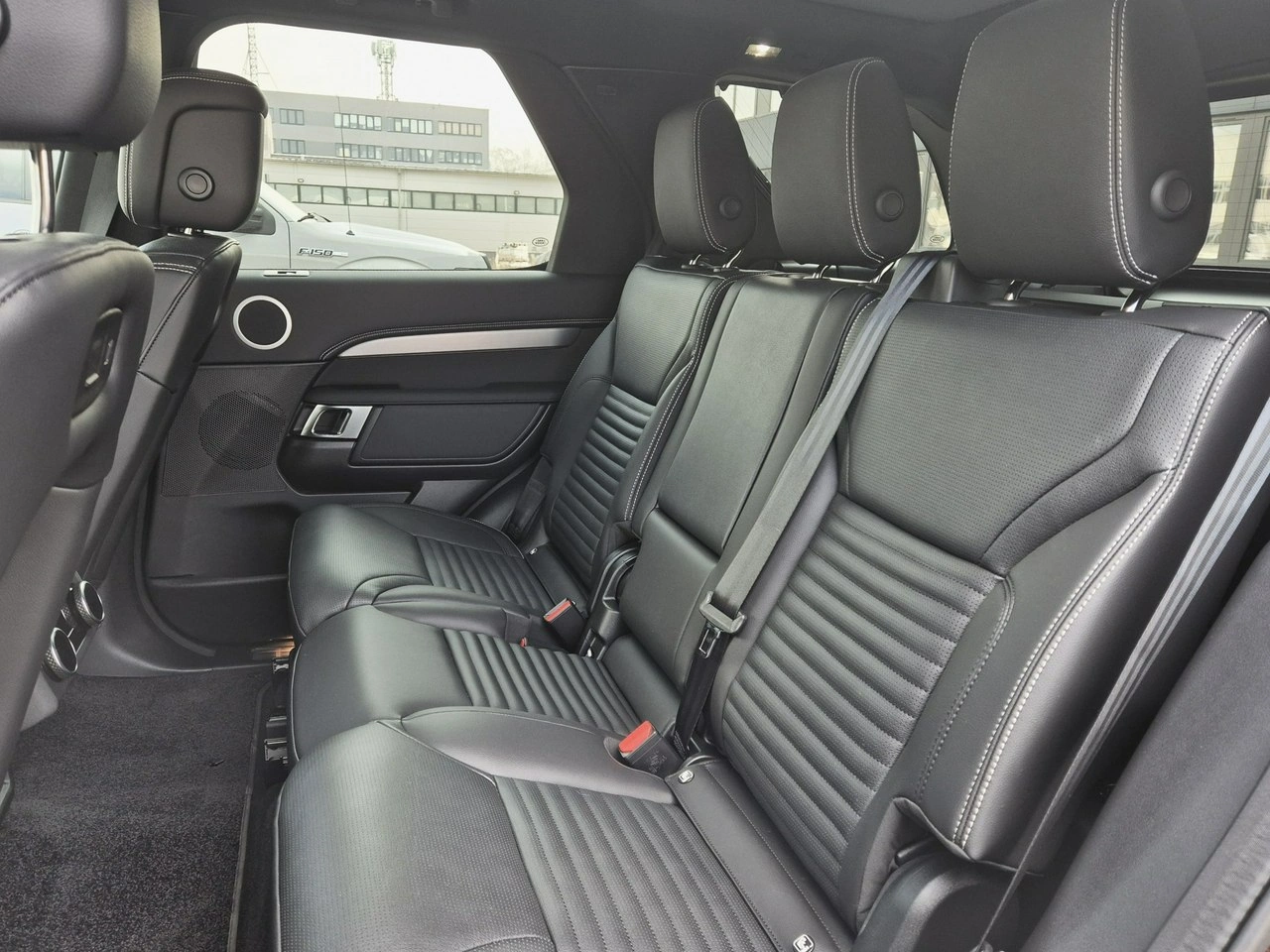 Land Rover Discovery - Zdjęcie 19