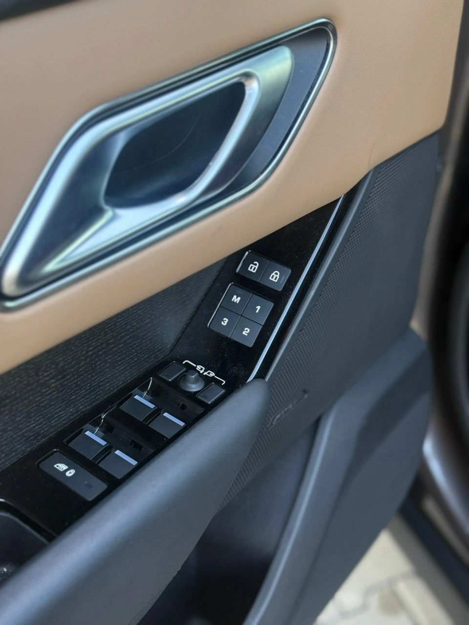 Land Rover Range Rover Velar - Zdjęcie 9