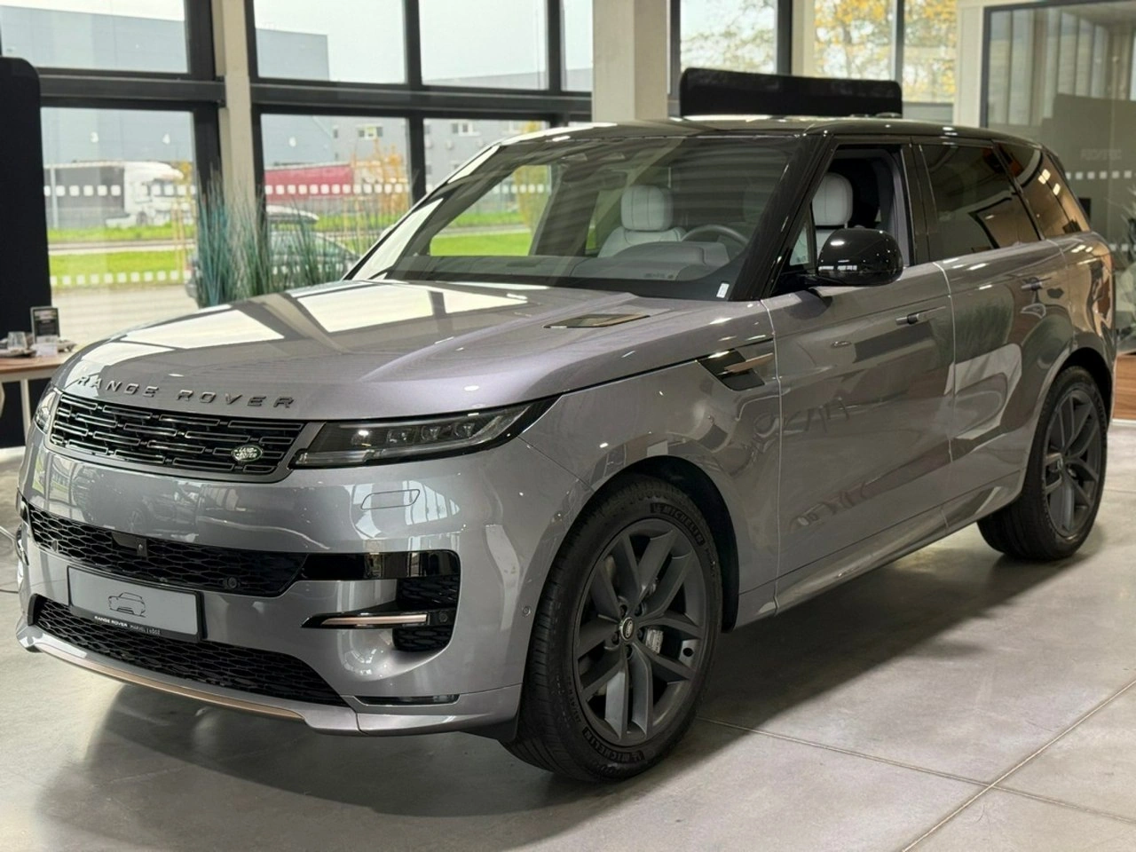 Land Rover Range Rover Sport - Zdjęcie 2