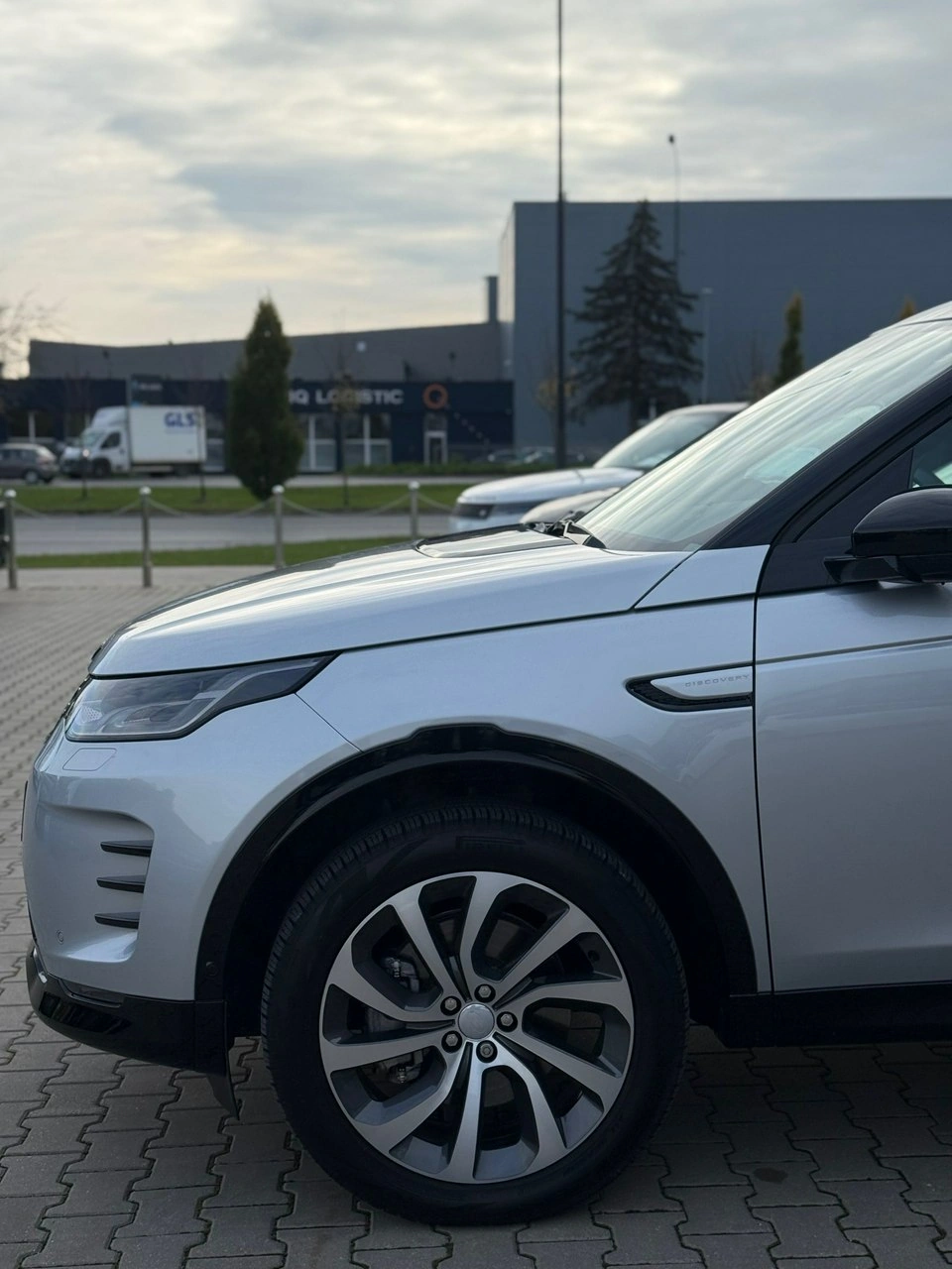 Land Rover Discovery Sport - Zdjęcie 6