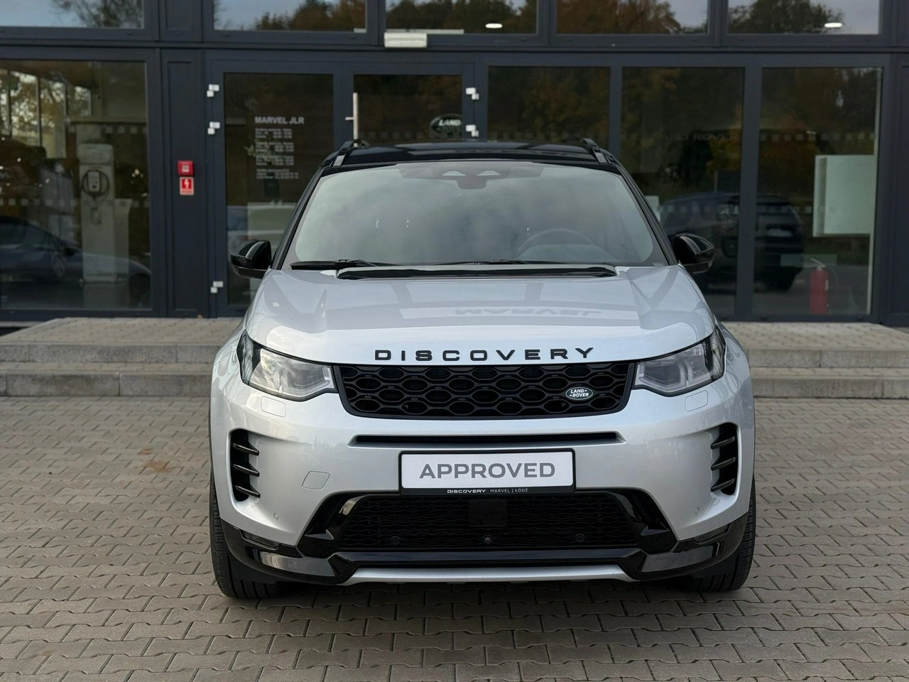 Land Rover Discovery Sport - Zdjęcie 2