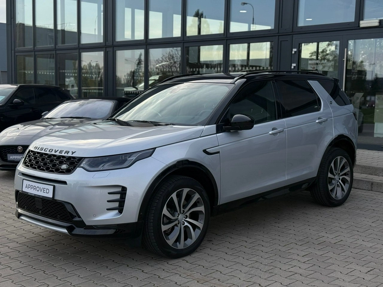 Land Rover Discovery Sport - Zdjęcie 1