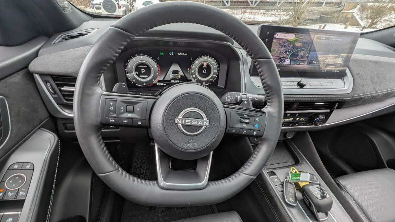 Nissan Qashqai - Zdjęcie 14