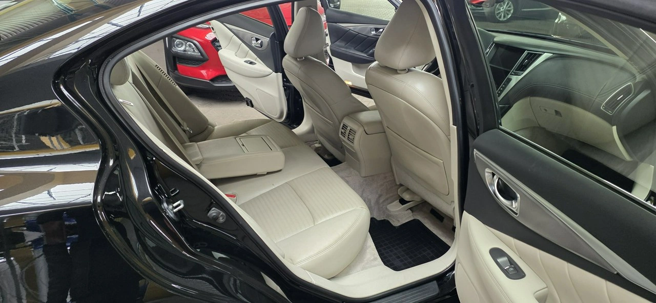 Infiniti Q50 - Zdjęcie 16