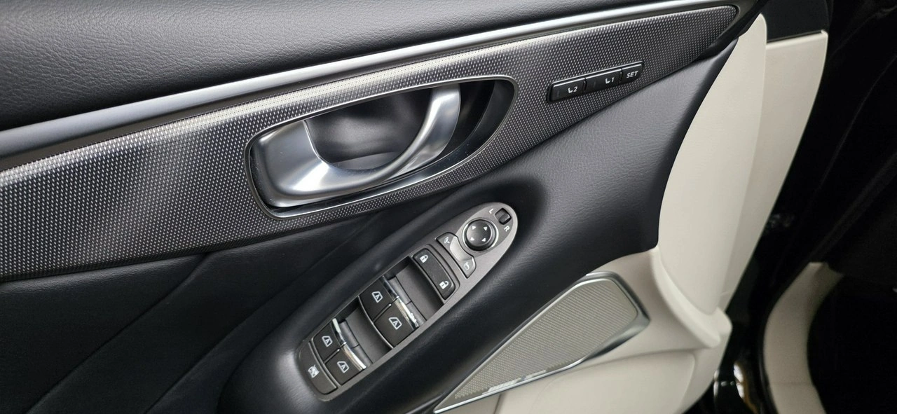 Infiniti Q50 - Zdjęcie 19