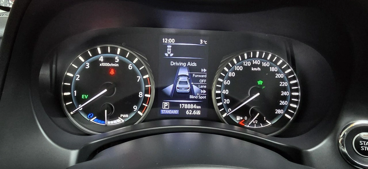 Infiniti Q50 - Zdjęcie 23