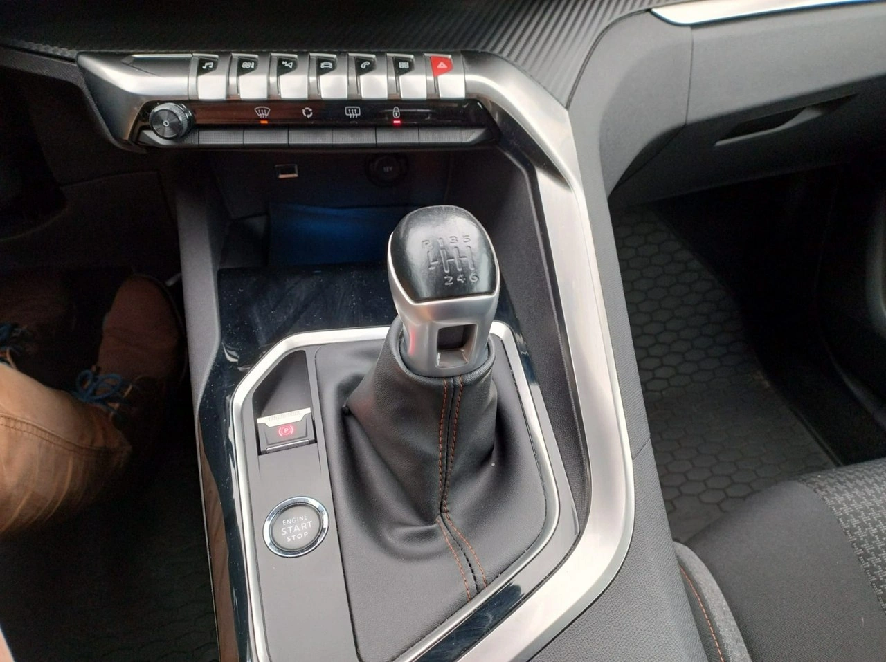 Peugeot 3008 - Zdjęcie 10