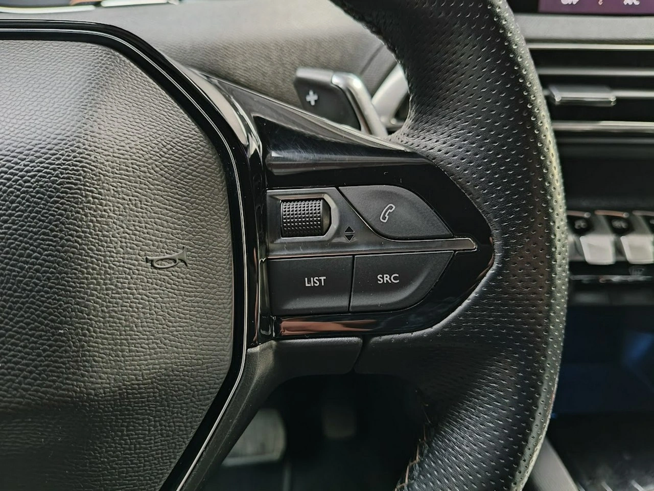 Peugeot 5008 - Zdjęcie 28