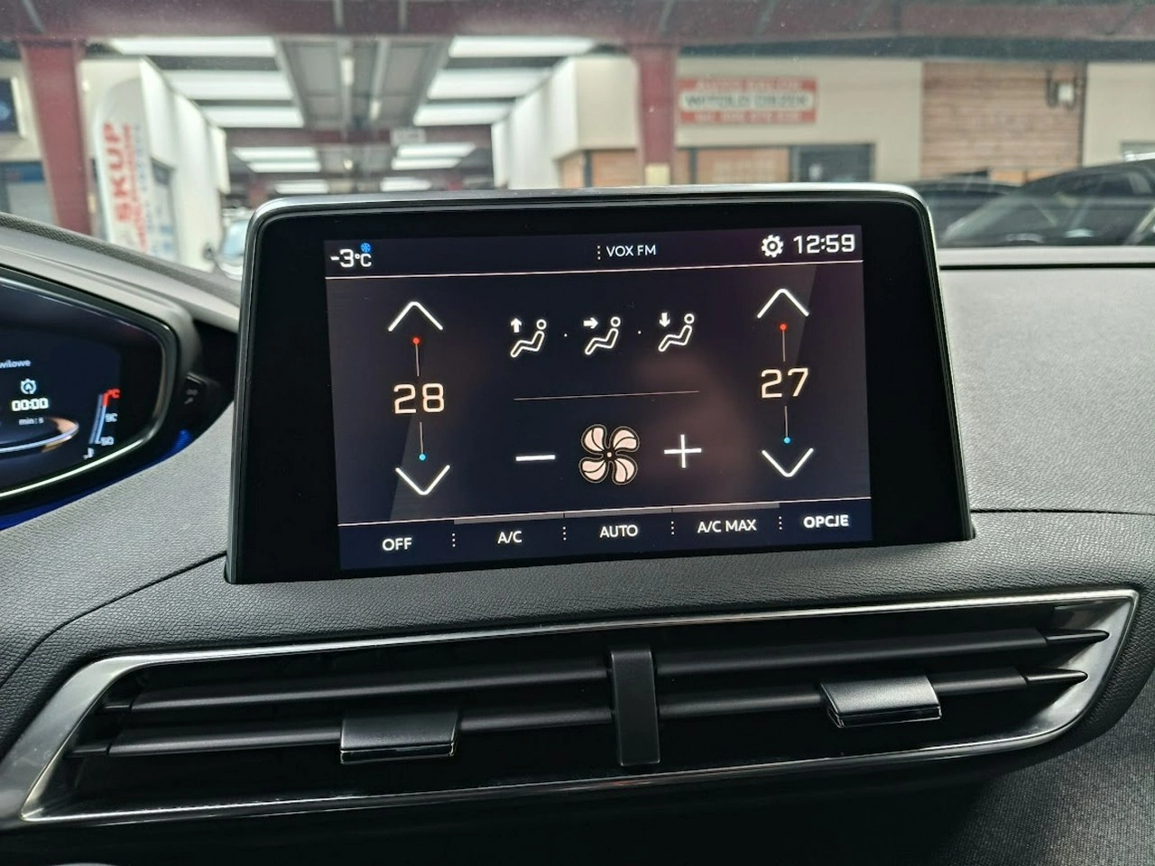 Peugeot 5008 - Zdjęcie 31