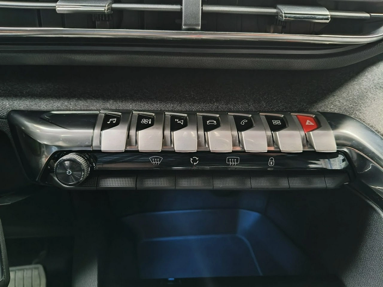 Peugeot 5008 - Zdjęcie 32