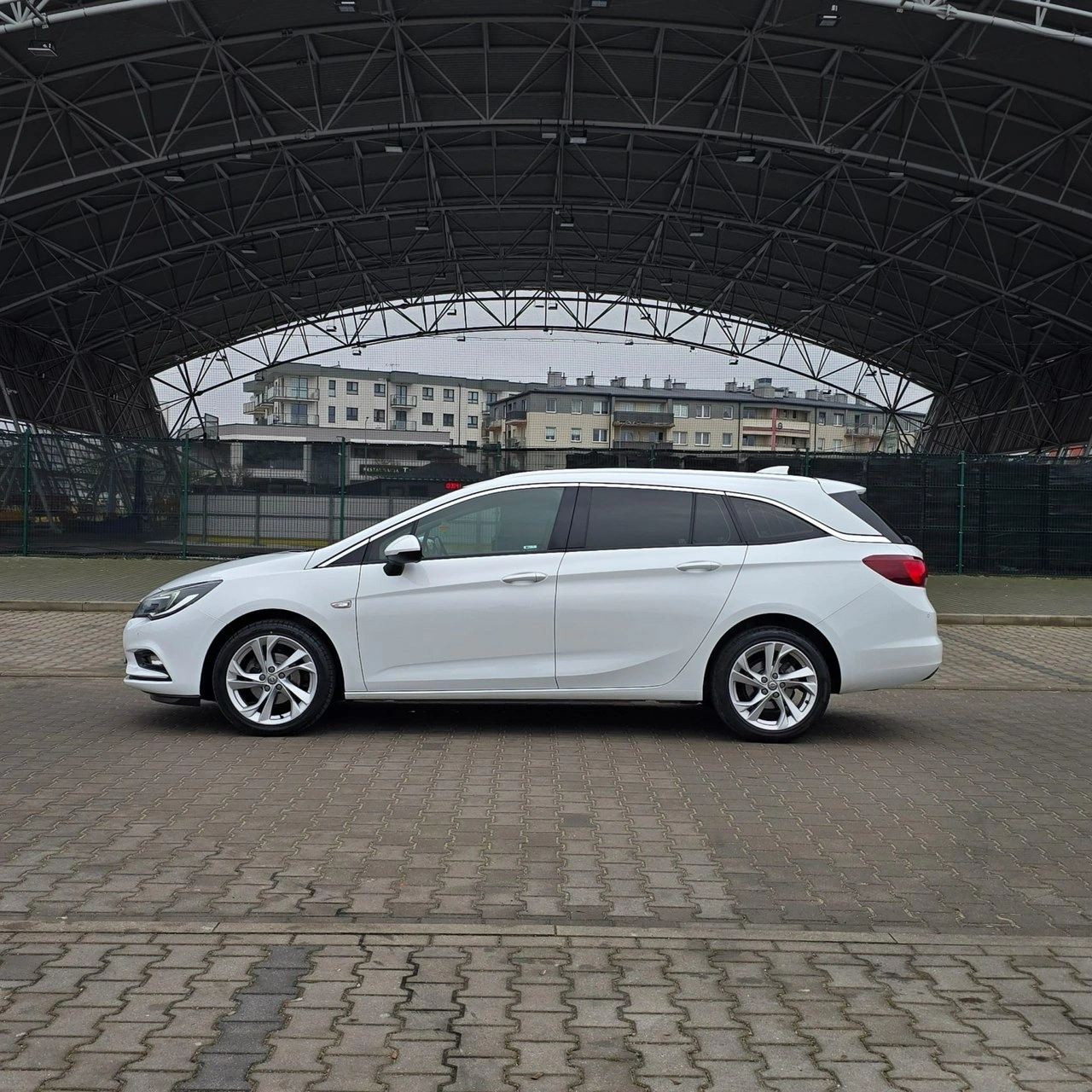 Opel Astra - Zdjęcie 17