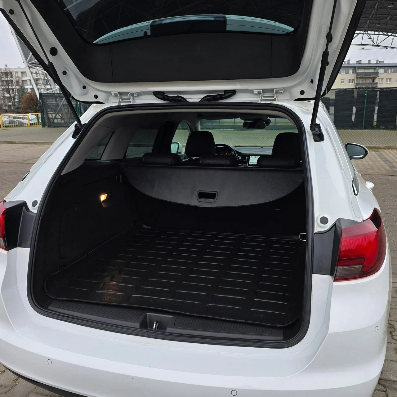 Opel Astra - Zdjęcie 21