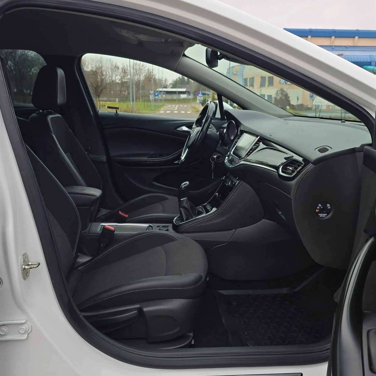 Opel Astra - Zdjęcie 32