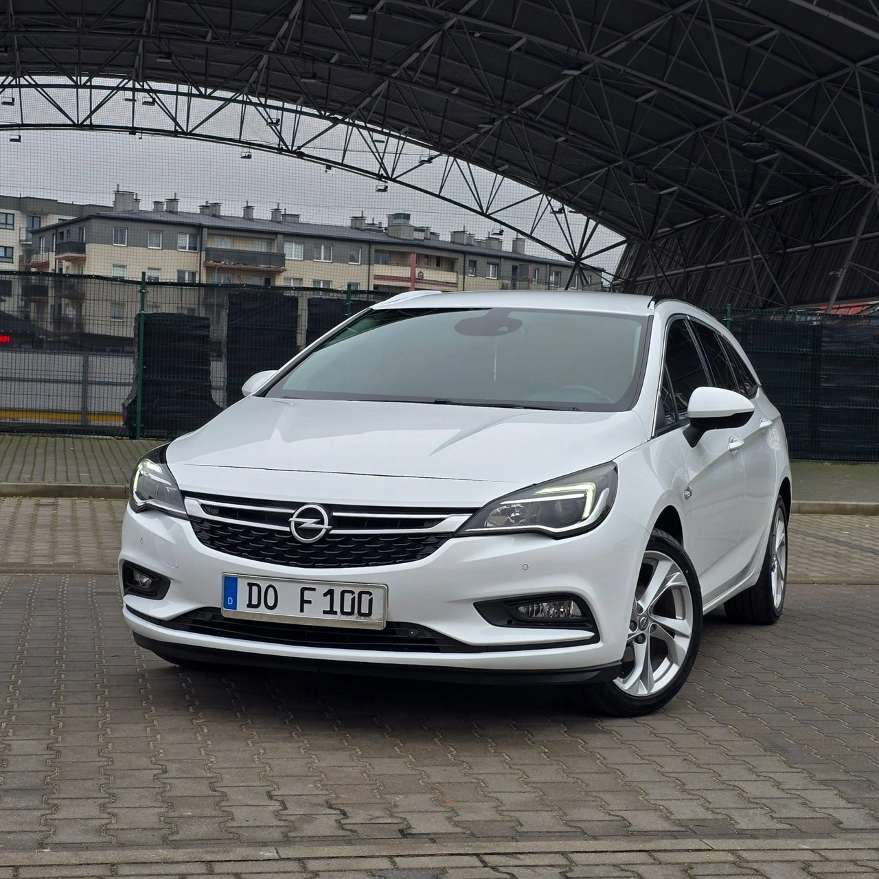 Opel Astra - Główne zdjęcie