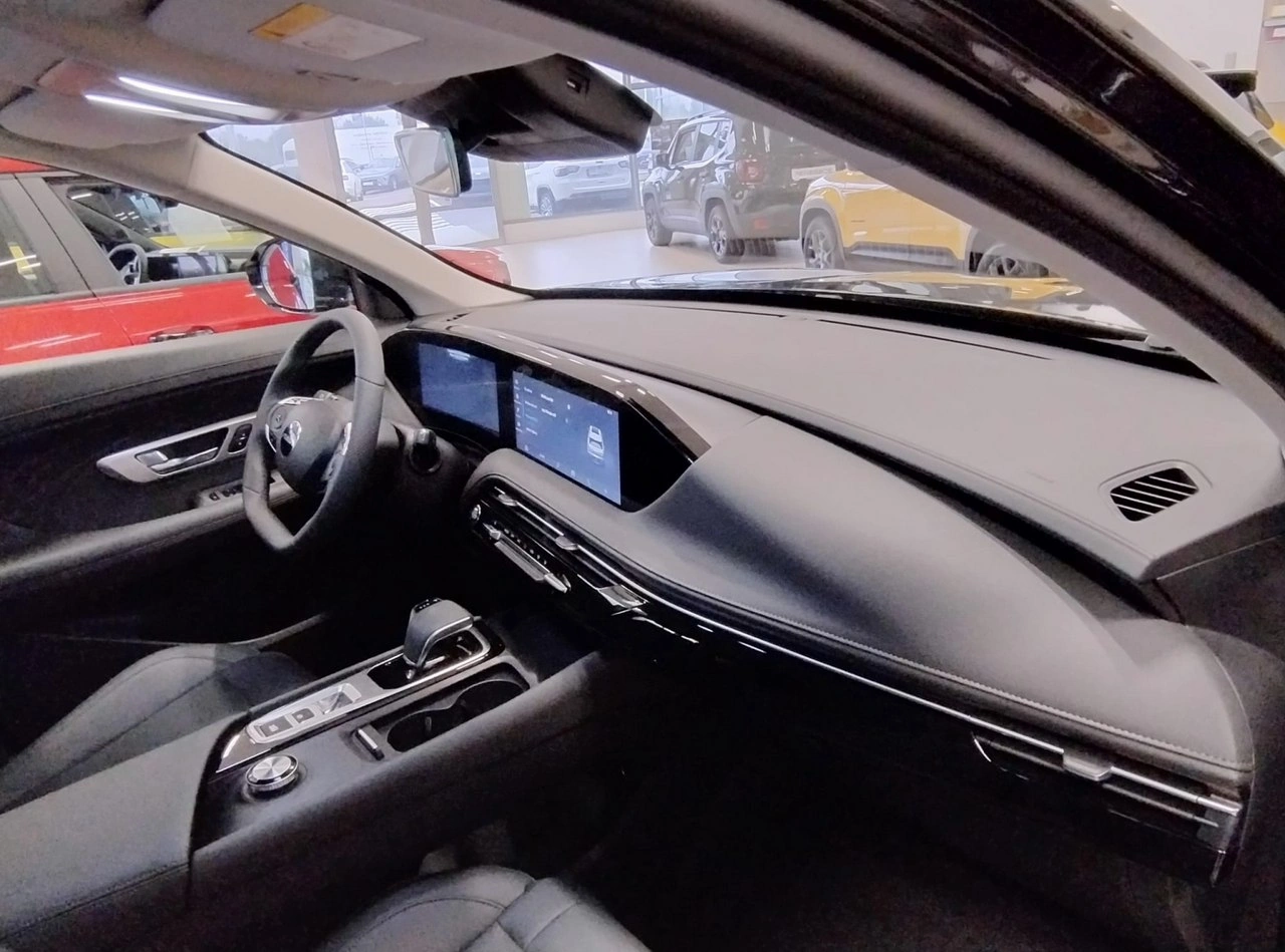 Dongfeng Huge - Zdjęcie 12