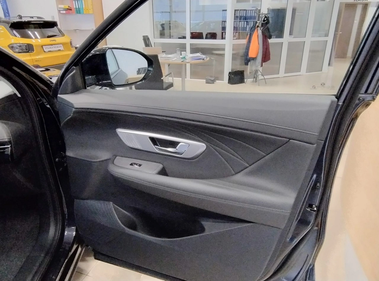 Dongfeng Huge - Zdjęcie 15