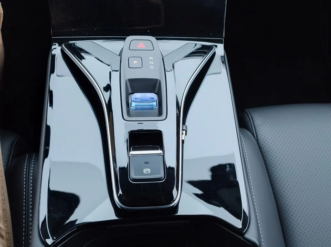 Dongfeng Mage - Zdjęcie 9