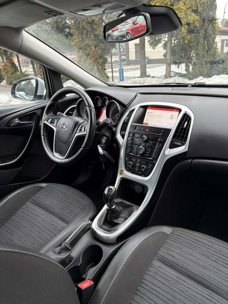 Opel Astra - Zdjęcie 11