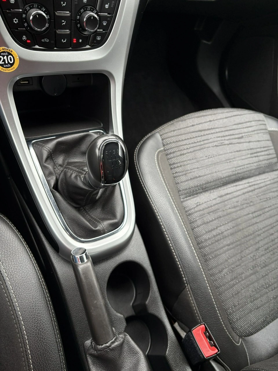 Opel Astra - Zdjęcie 18