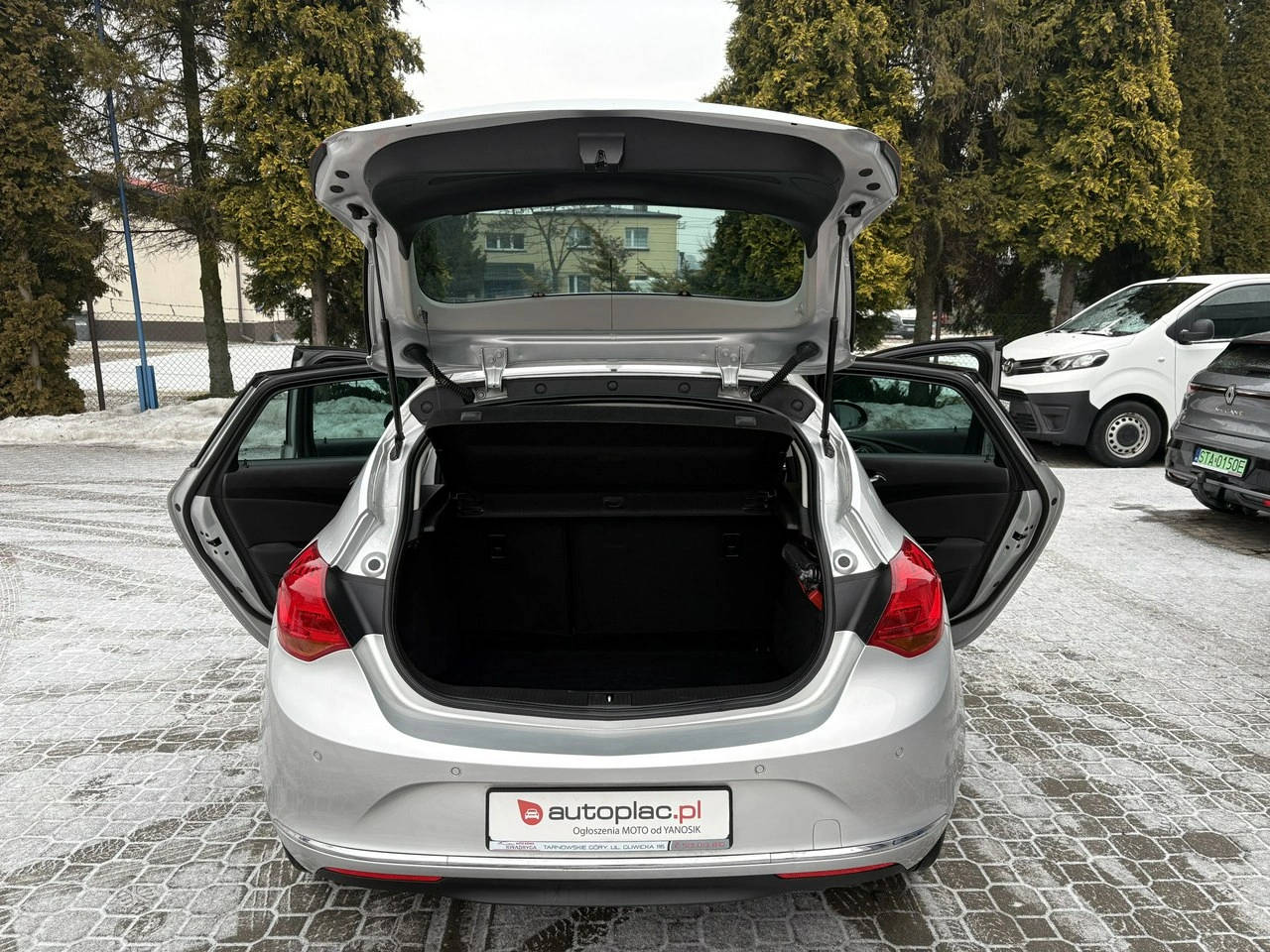 Opel Astra - Zdjęcie 23