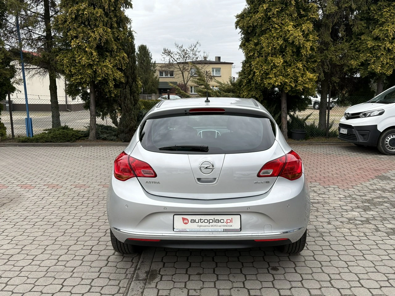 Opel Astra - Zdjęcie 5