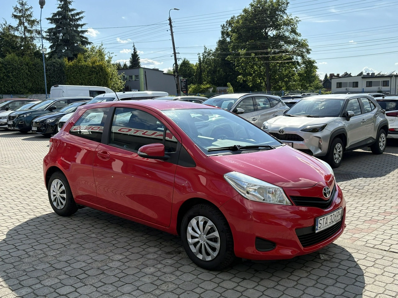 Toyota Yaris - Zdjęcie 2