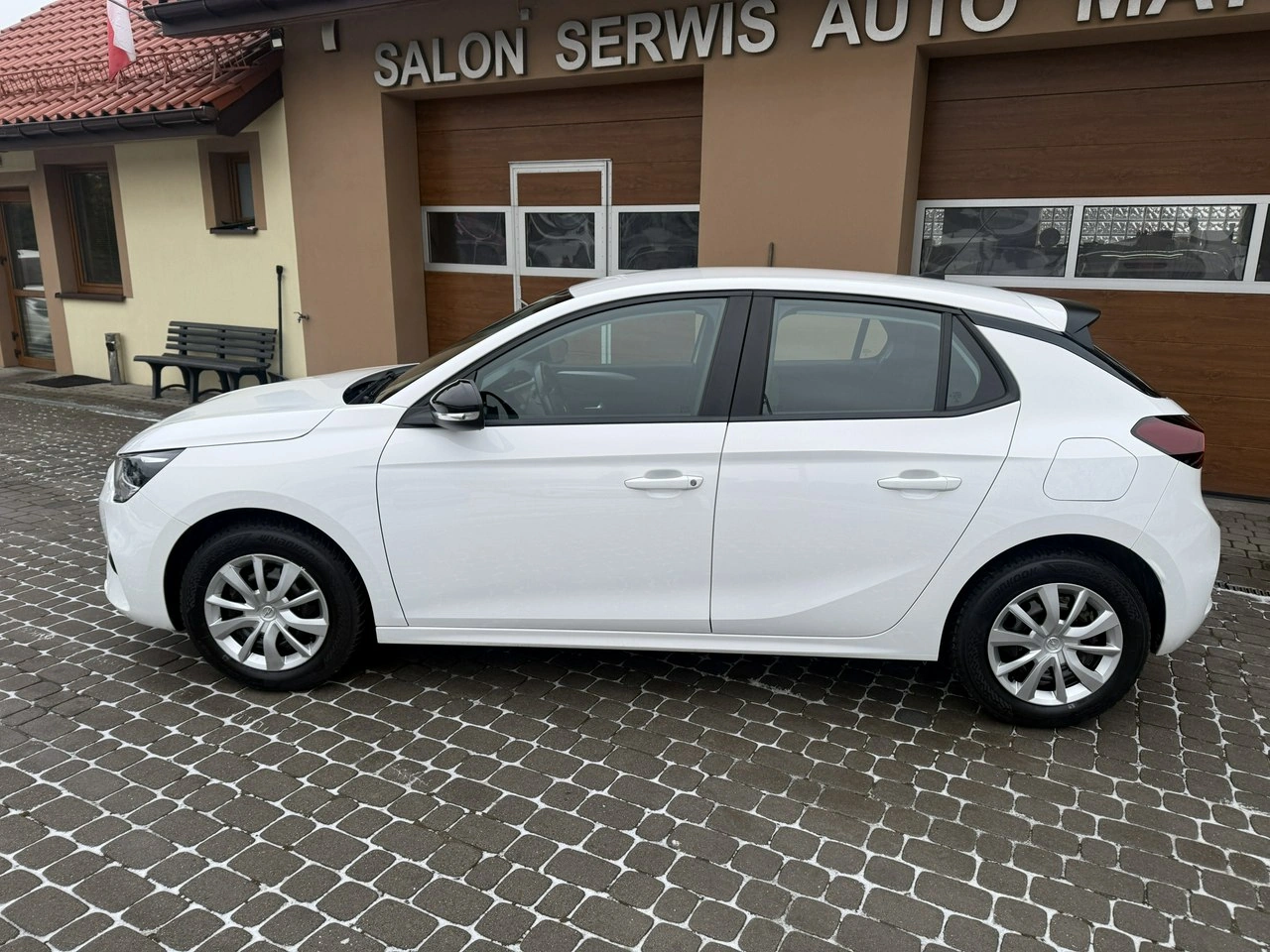 Opel Corsa - Zdjęcie 10