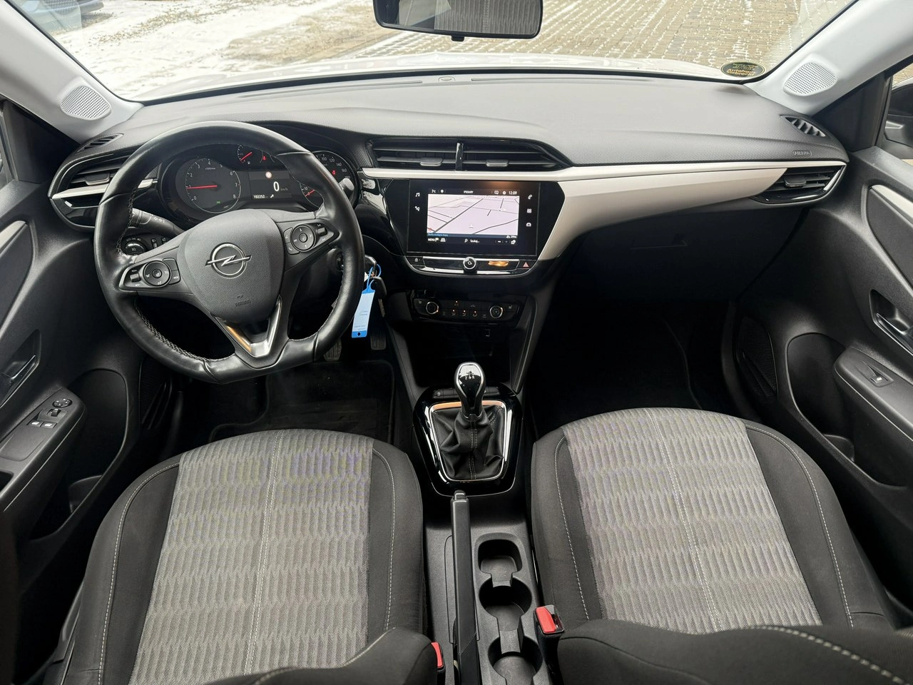 Opel Corsa - Zdjęcie 13