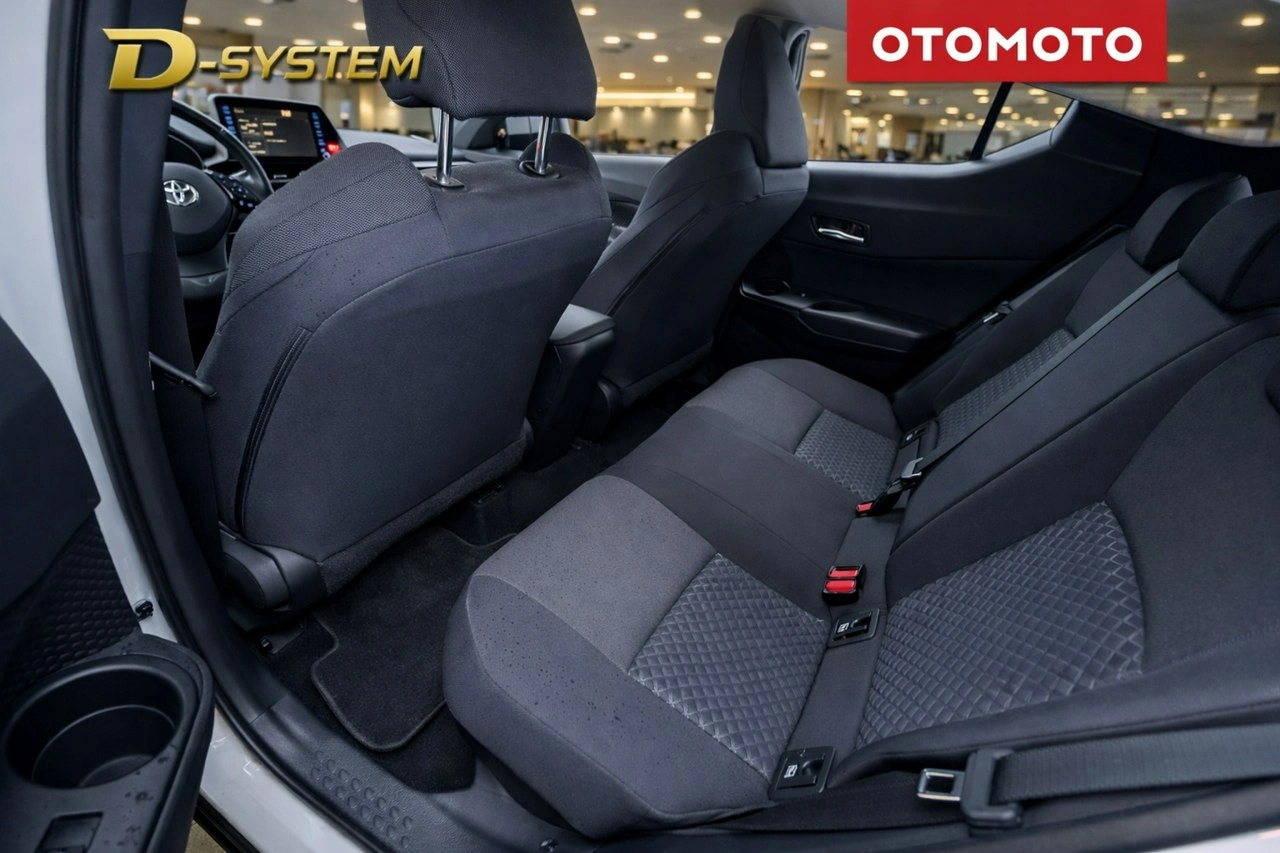 Toyota C-HR - Zdjęcie 14