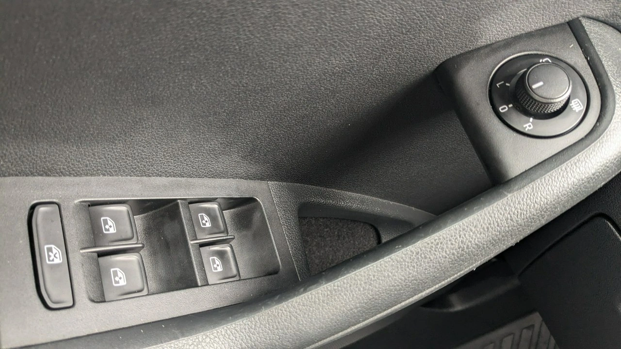 Skoda Octavia - Zdjęcie 29