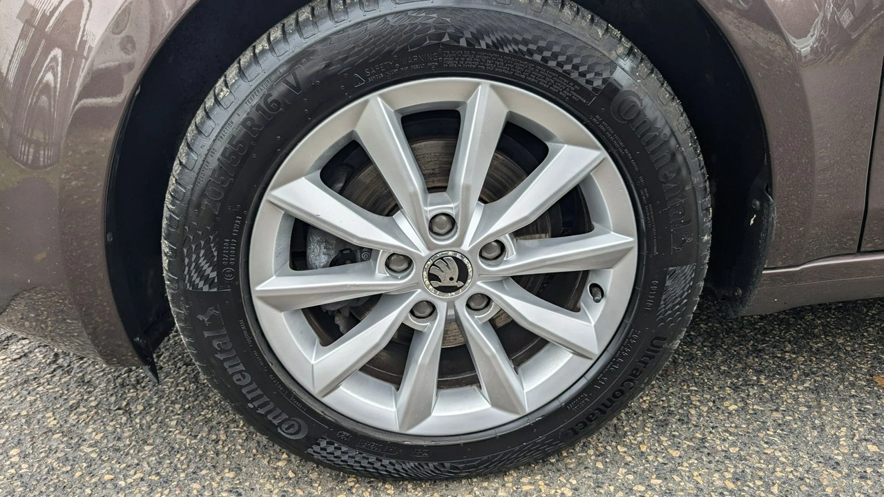 Skoda Octavia - Zdjęcie 34