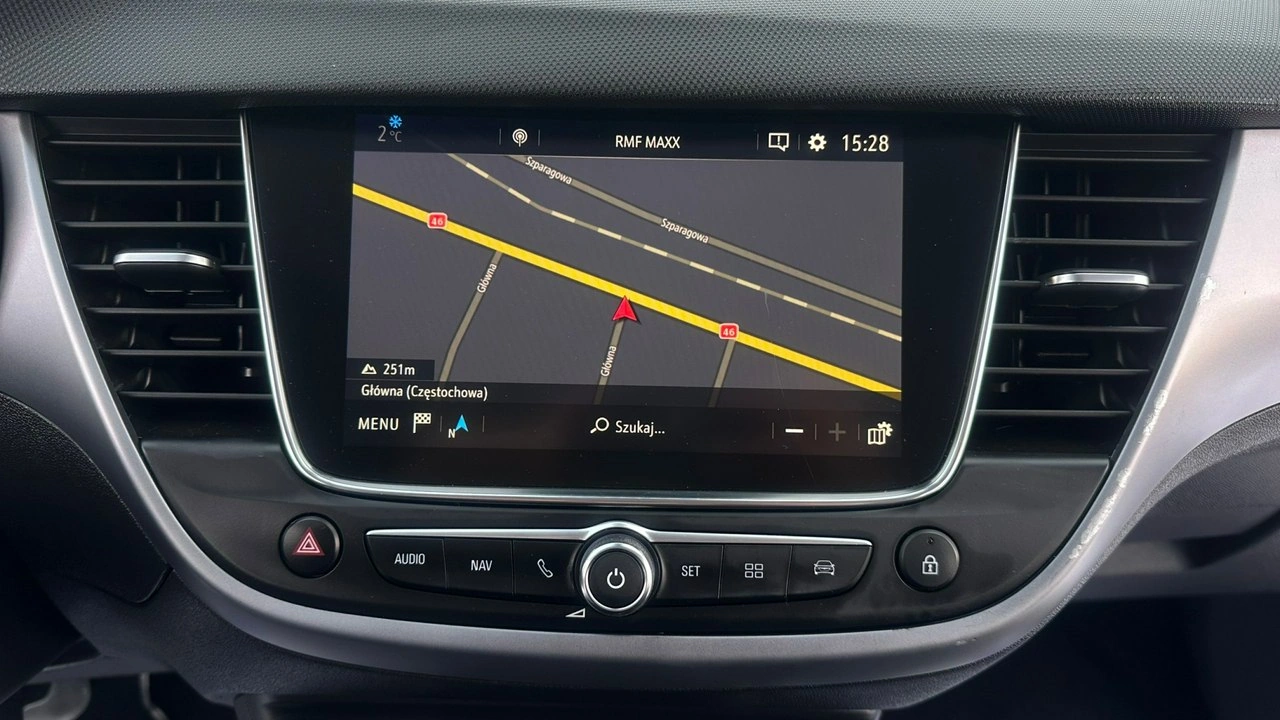 Opel Crossland X - Zdjęcie 21