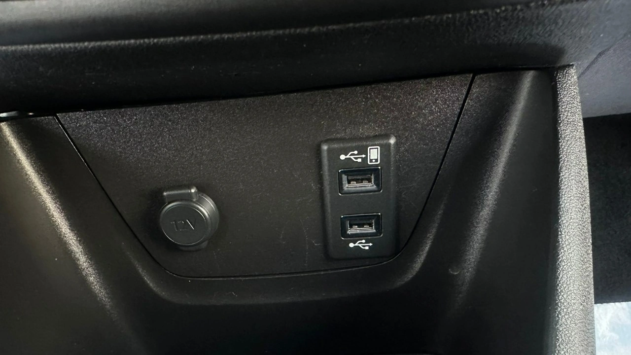 Opel Crossland X - Zdjęcie 30