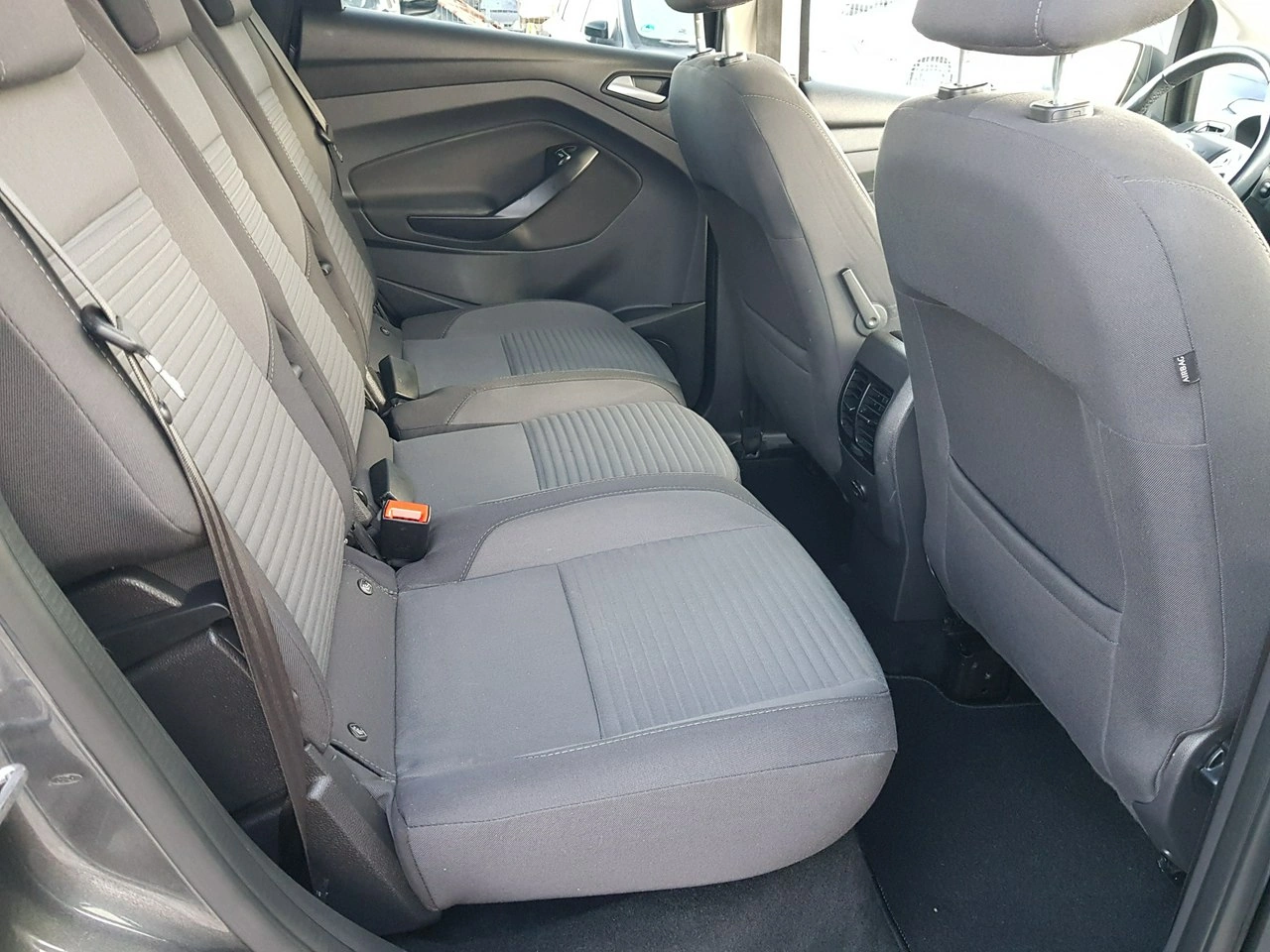 Ford C-MAX - Zdjęcie 14