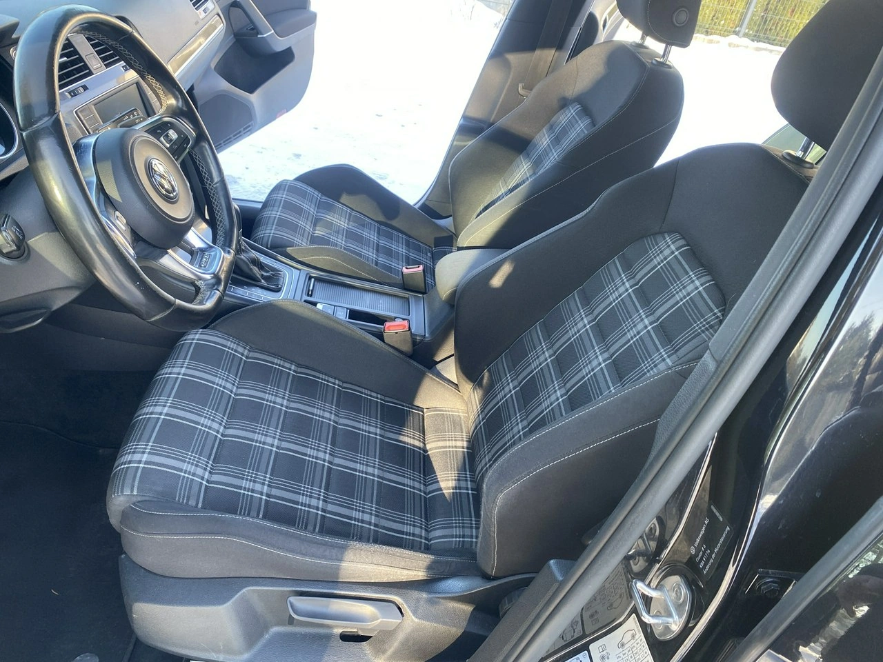 Volkswagen Golf - Zdjęcie 20