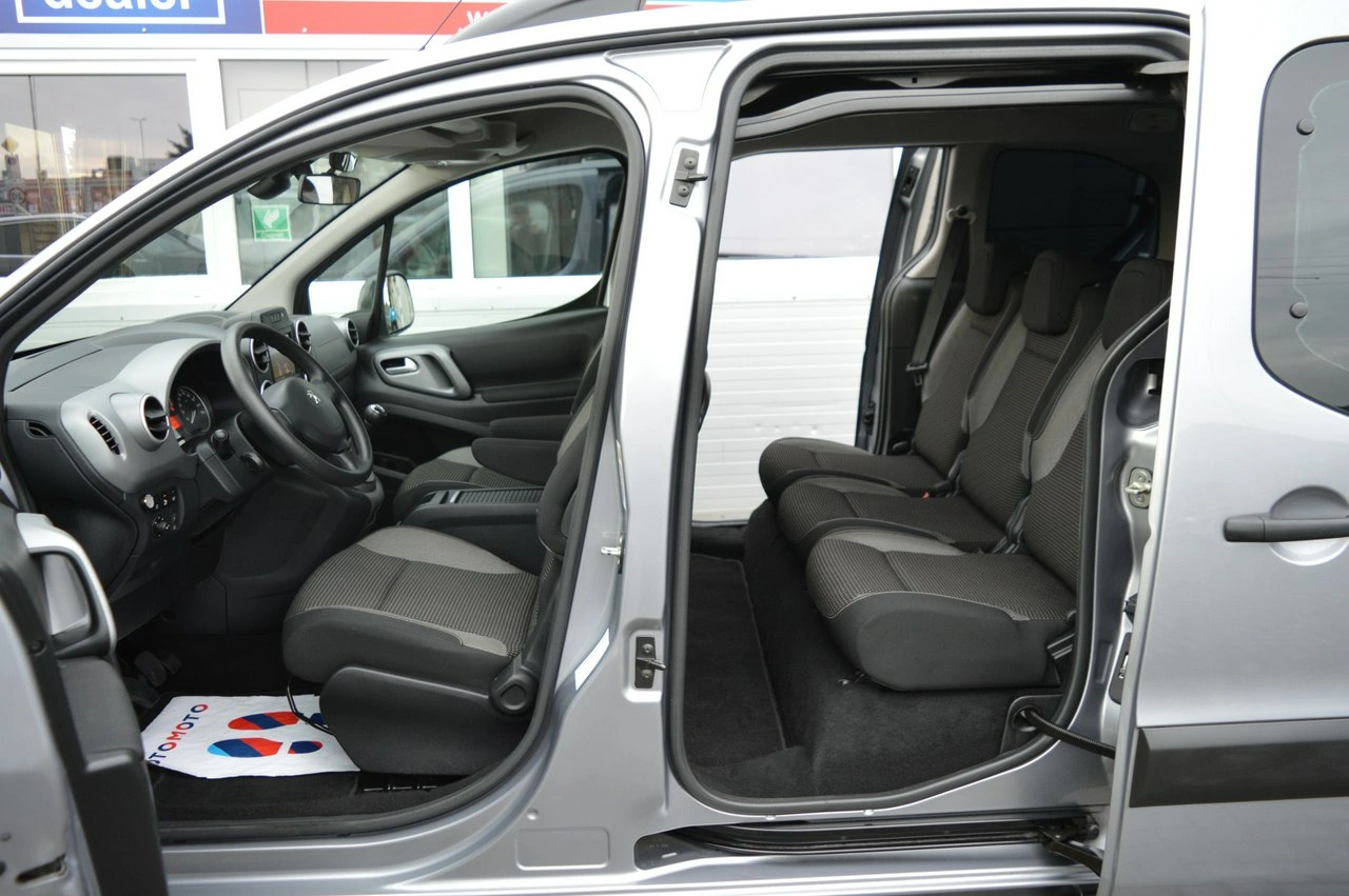 Peugeot Partner - Zdjęcie 19