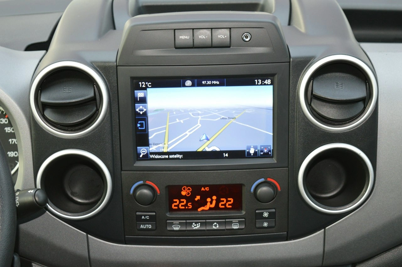 Peugeot Partner - Zdjęcie 26