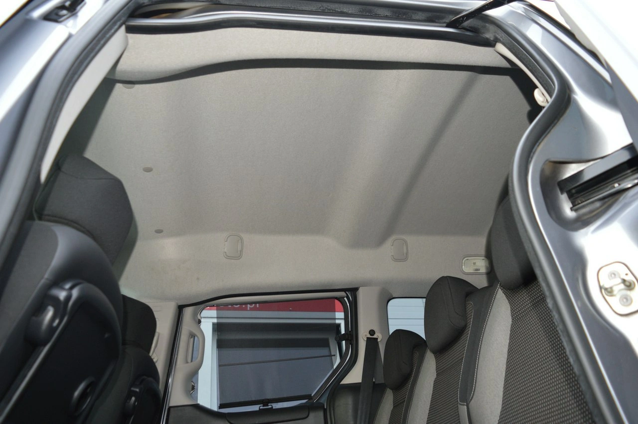 Peugeot Partner - Zdjęcie 33