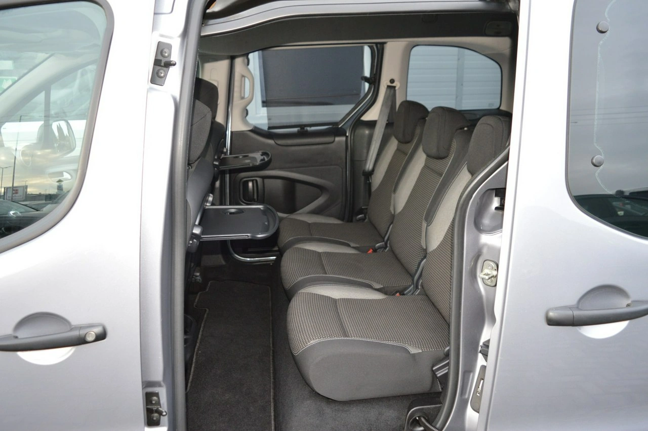 Peugeot Partner - Zdjęcie 34