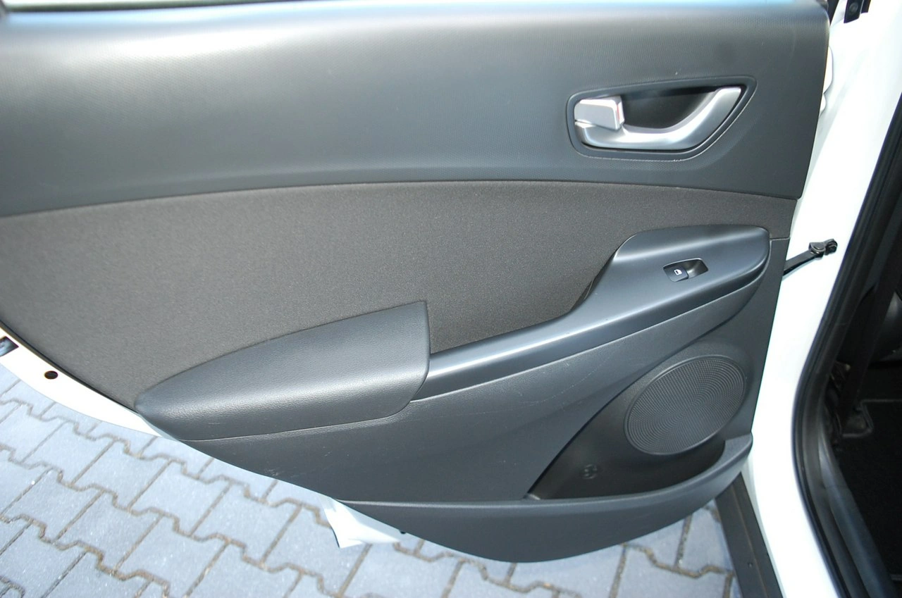 Hyundai Kona - Zdjęcie 30