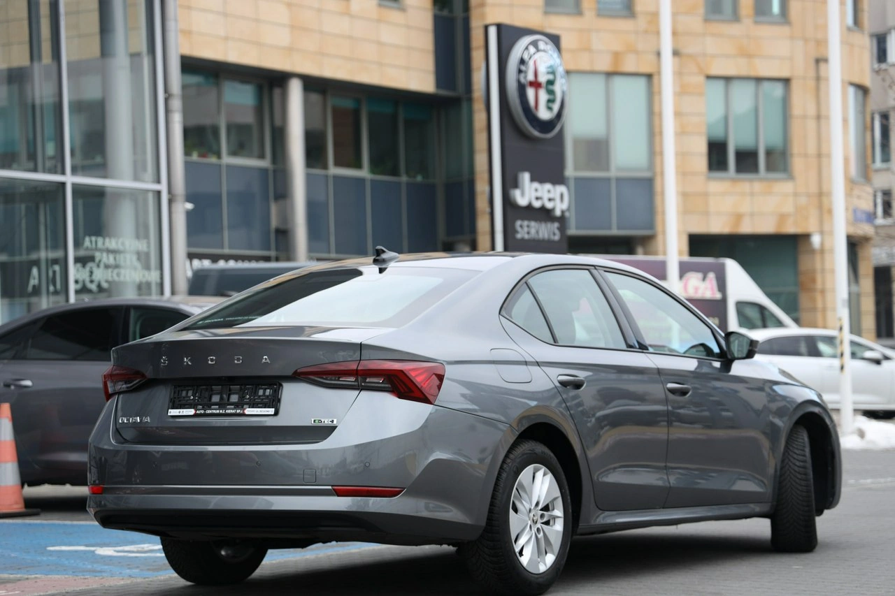 Skoda Octavia - Zdjęcie 6