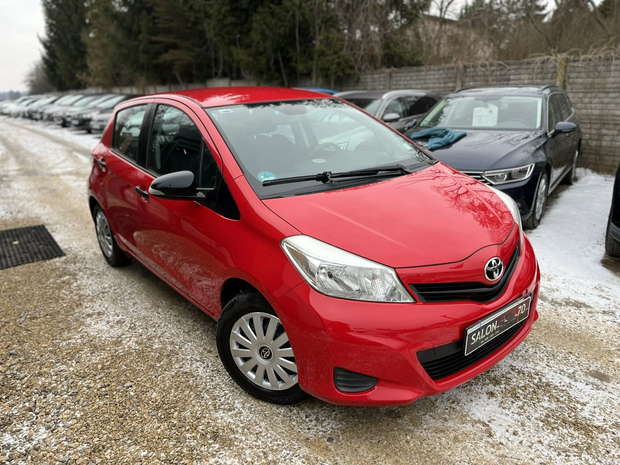 Toyota Yaris - Zdjęcie 2