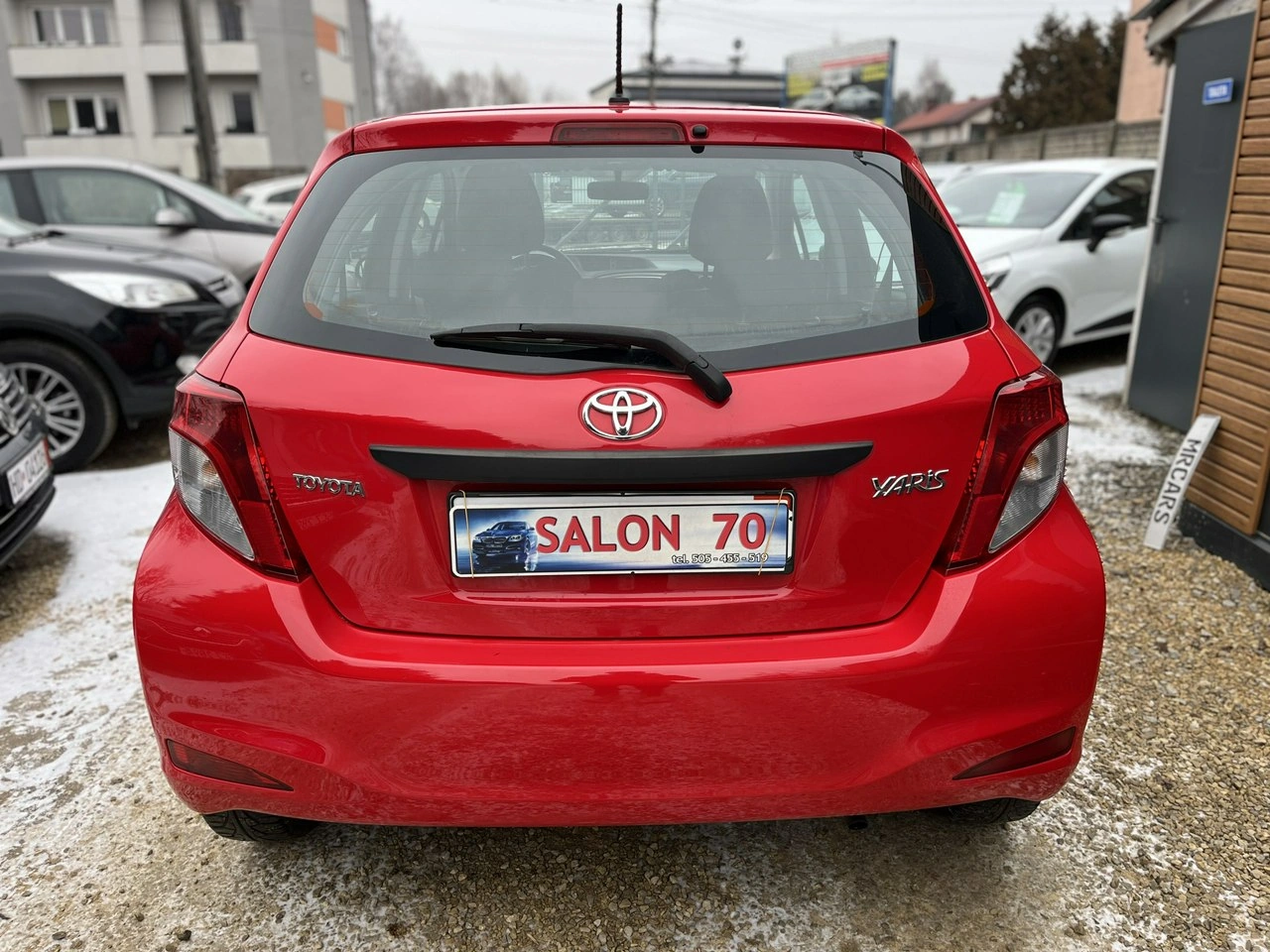 Toyota Yaris - Zdjęcie 8