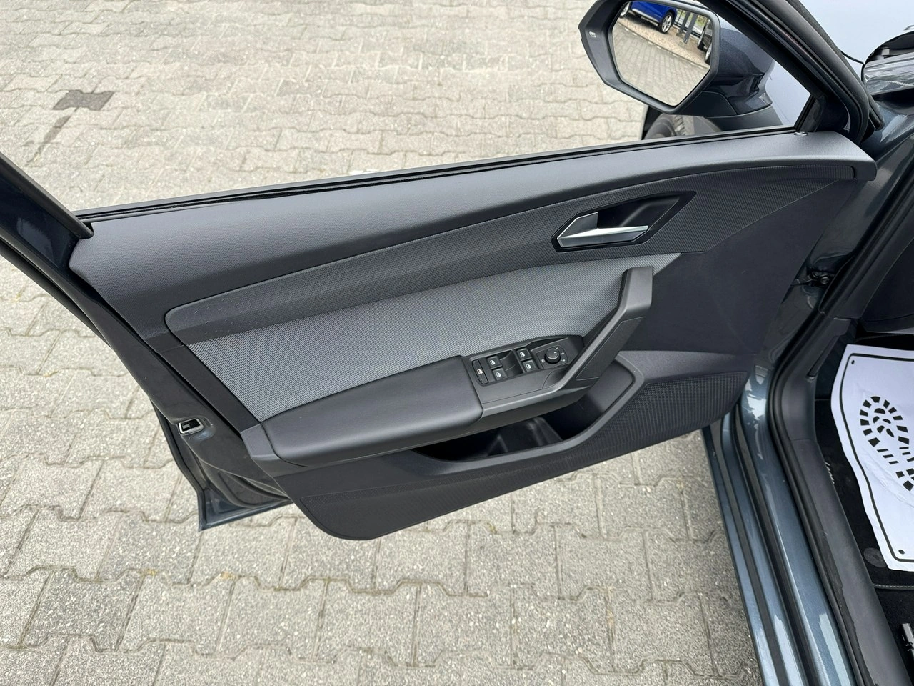 Seat Leon - Zdjęcie 13