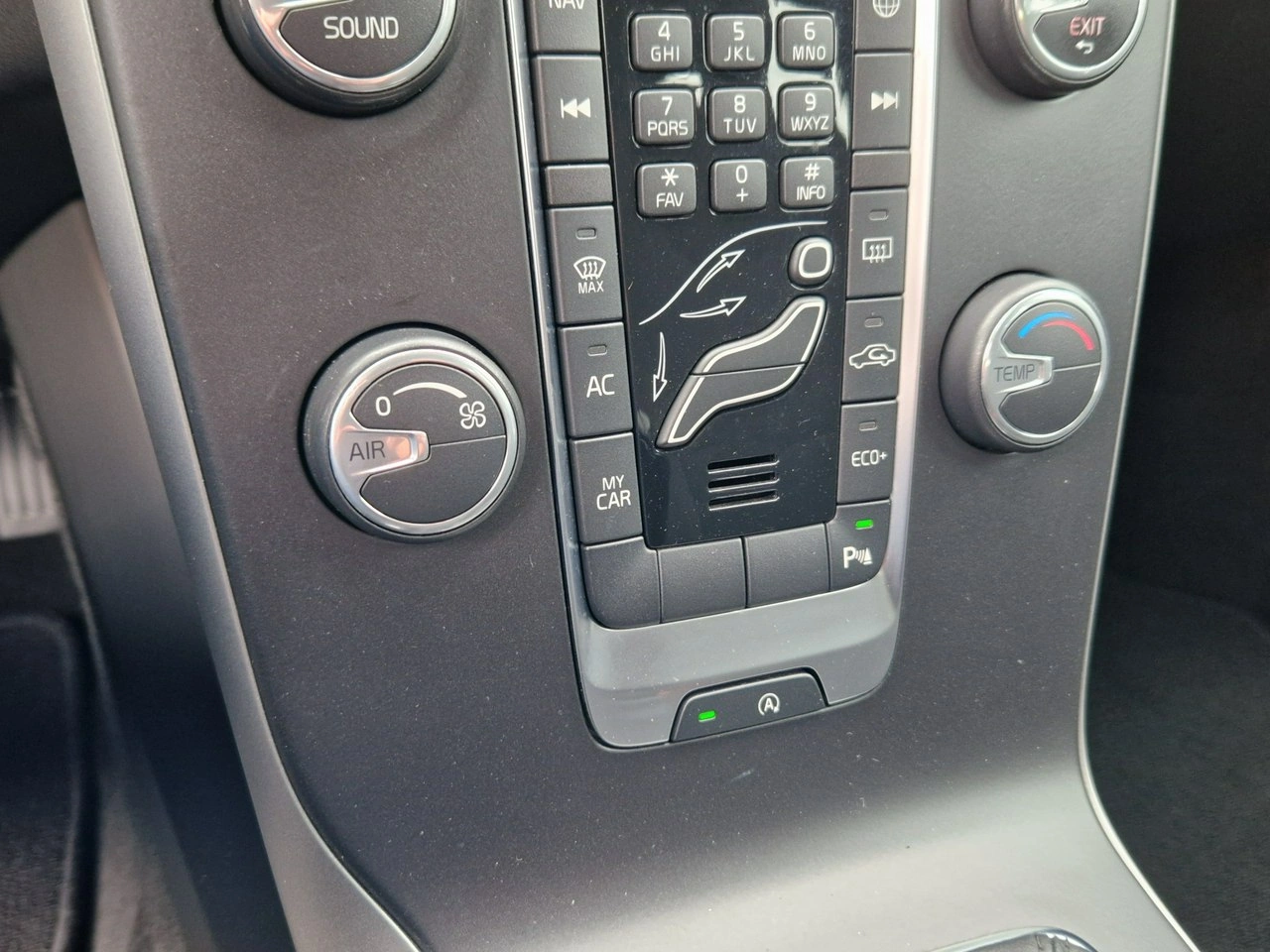 Volvo V40 - Zdjęcie 31