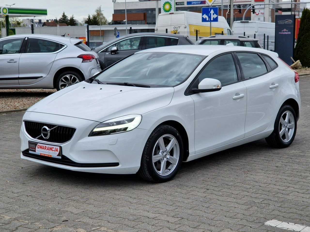 Volvo V40 - Zdjęcie 2