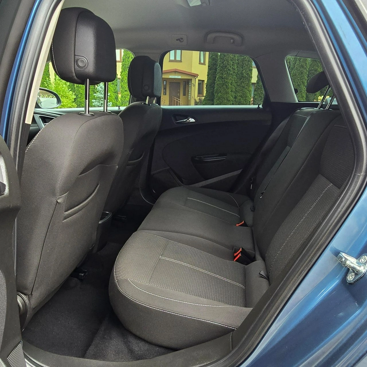 Opel Astra - Zdjęcie 21