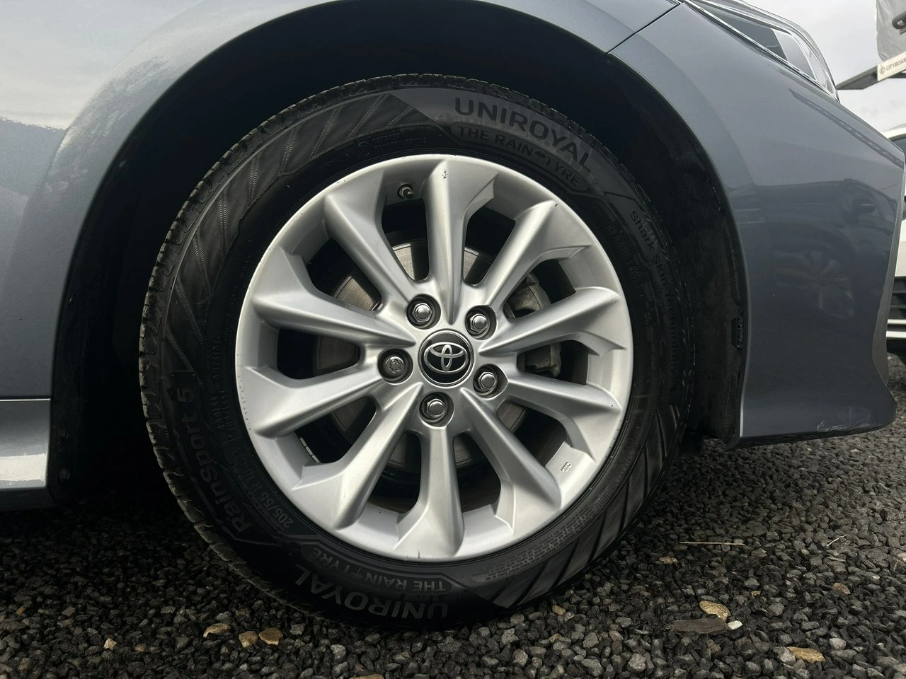 Toyota Corolla - Zdjęcie 9